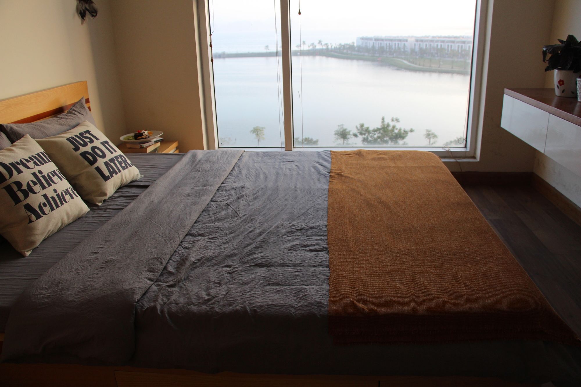 Le Jardin Homestay Ha Long Exterior foto